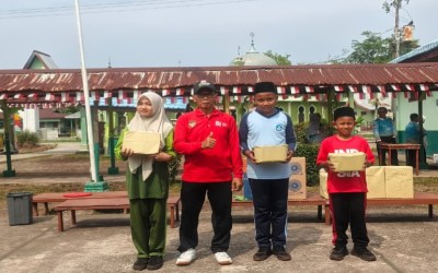 Semarak HUT RI Ke-81,MTsN 2 Meranti Perkuat Kebersamaan
